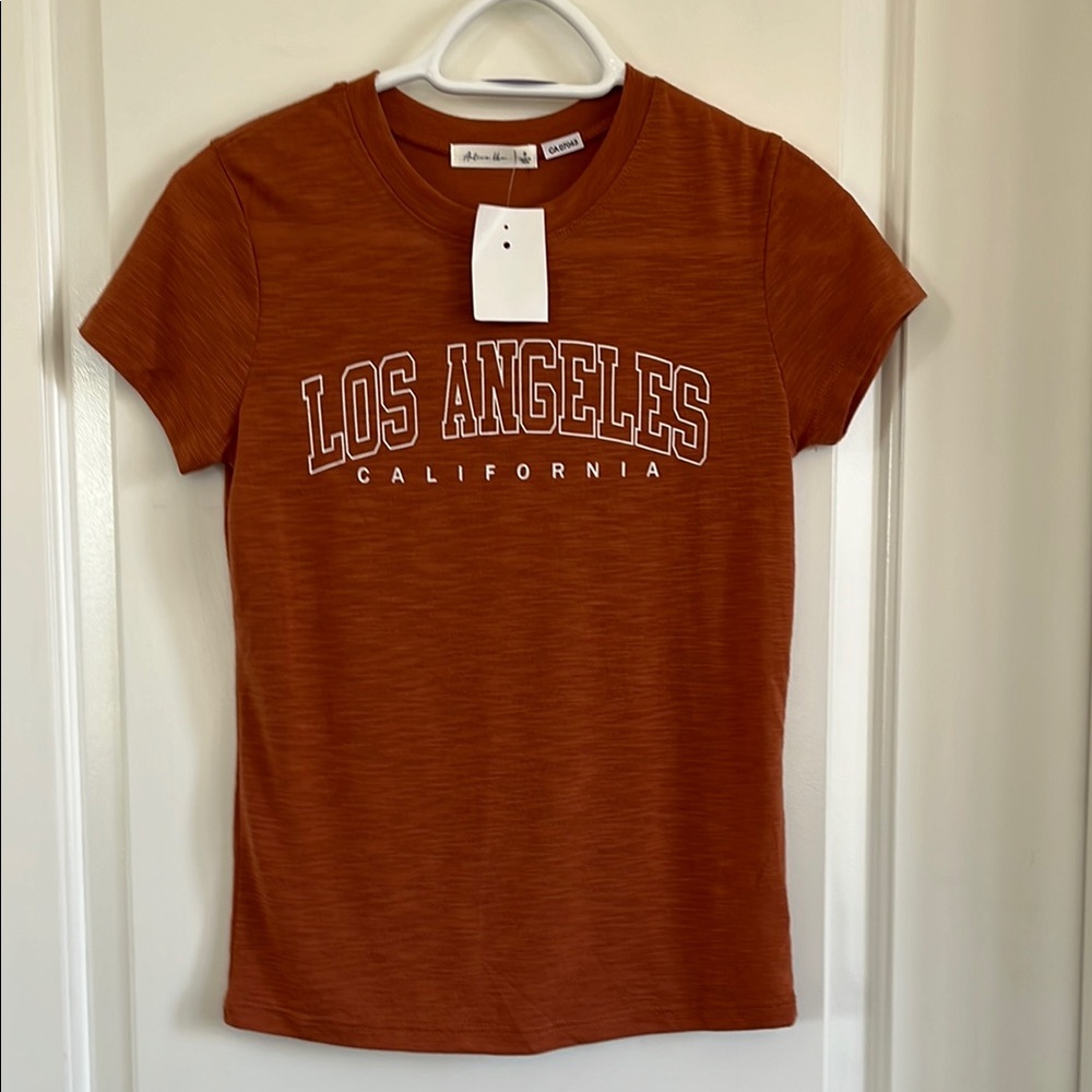 NWT Active User graphic T-shirt size small